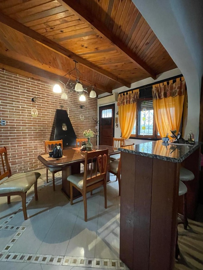 Casa en Mansilla 5736